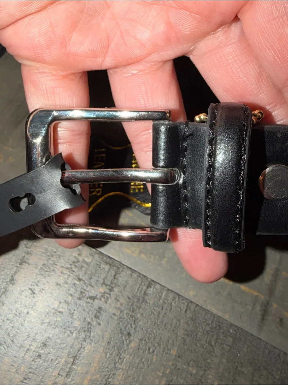 Black Genuine Leather Men's Belt size 40‎